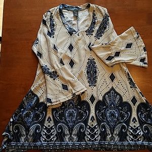 Win Win Flare Bottom Tunic